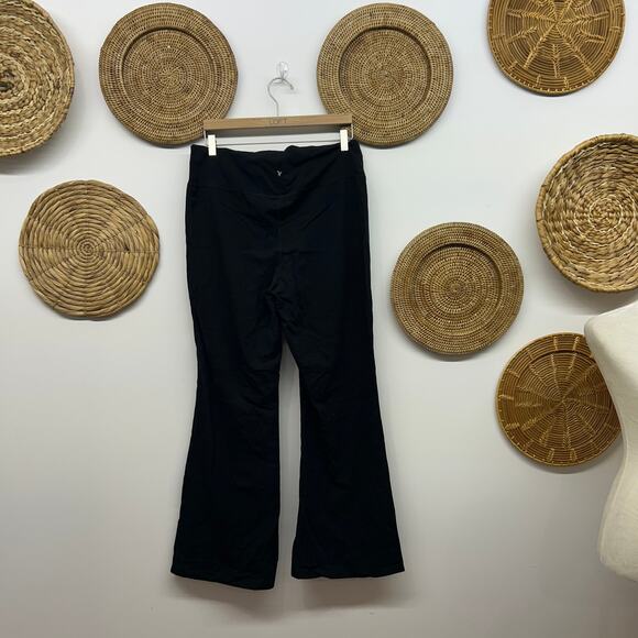 Old Navy Active Powerchill Extra High Rise Super Flare Leg Pant XL Crossover - Picture 2 of 6